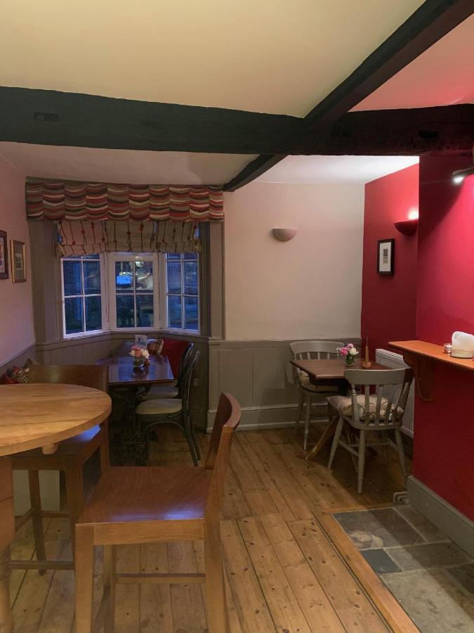 The White Hart Inn Newbury  Buitenkant foto