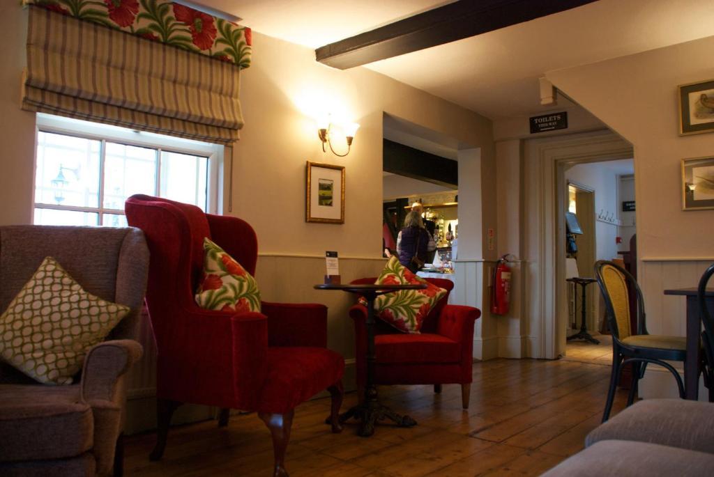 The White Hart Inn Newbury  Buitenkant foto